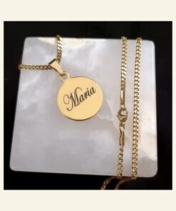 Hanger met naam graveren goud kleurig vriend, vriendin kind ronde hanger met ketting