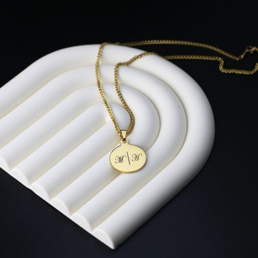 Initialen ketting goud kleurig met 2 intialen