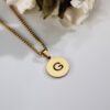 Initial ketting met hanger Ketting met Intials graveren goud kleurig