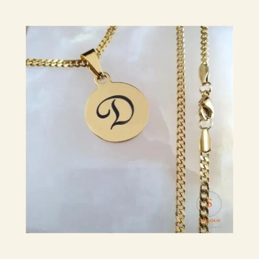 Collier avec initiales et pendentif en titane Collier avec initiales gravées couleur or