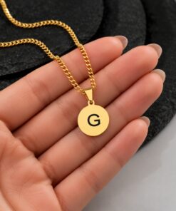 Initial ketting met hanger Ketting met Intials graveren goud kleurig Cadeau