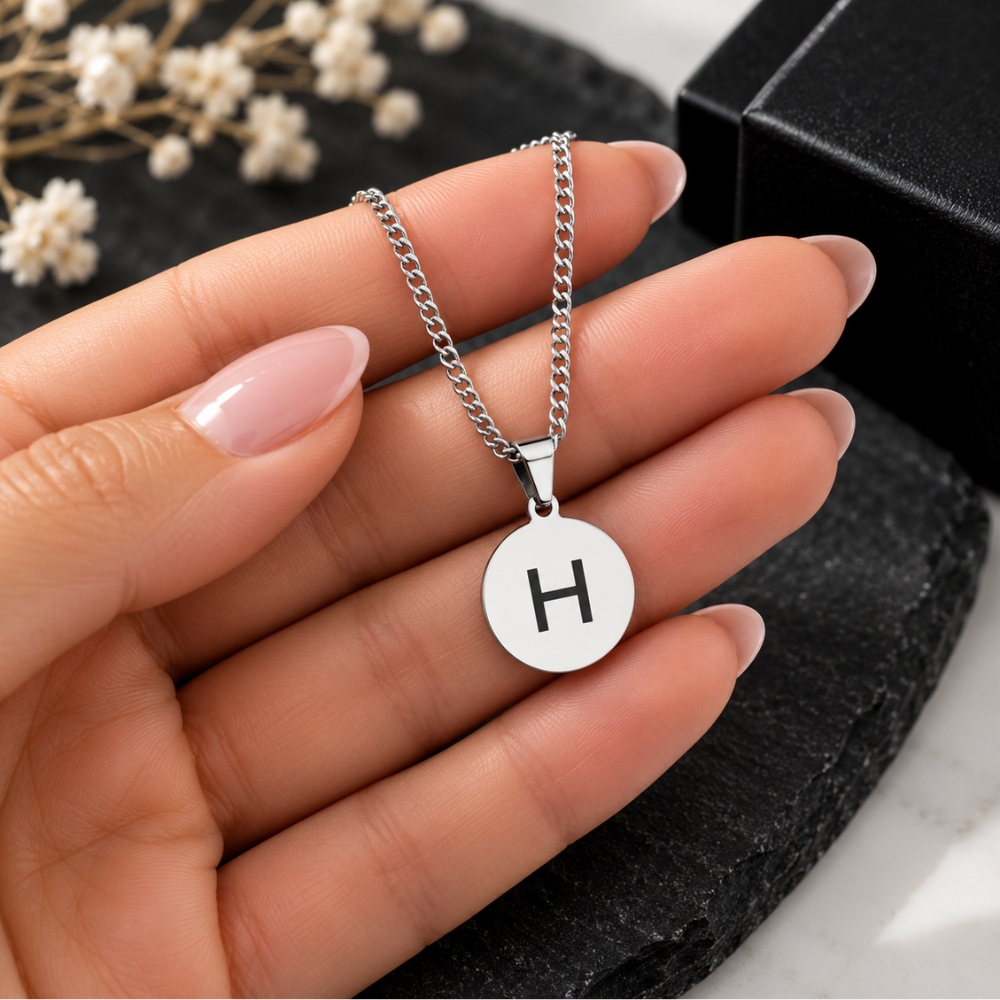 Ketting met letter-ronde hanger laten graveren zilver kleurig E-F-G-Y