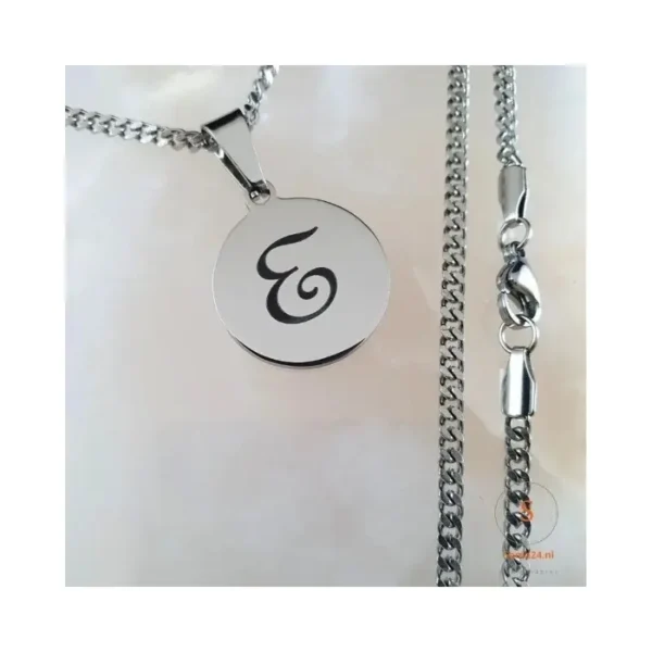 Collier avec lettre pendentif rond en Titane à faire graver couleur argent S, J, M ou I