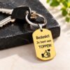Sleutelhanger laten maken Ontwerp je eigen custom Titanium sleutelhanger laten graveren goudkleurig