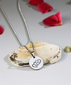 Ketting met hartjes zilver kleurig