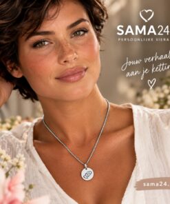 Ketting met hartjes zilver kleurig