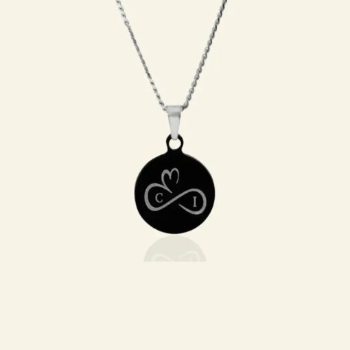 Kette mit 2 Initialen schwarz schwarzer Unisex-Anhänger mit Silberkette Gravieren mit Buchstaben zwei Initialen
