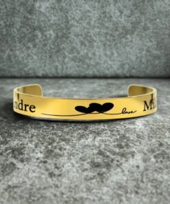 Liefdes armband met namen Titanium graveren