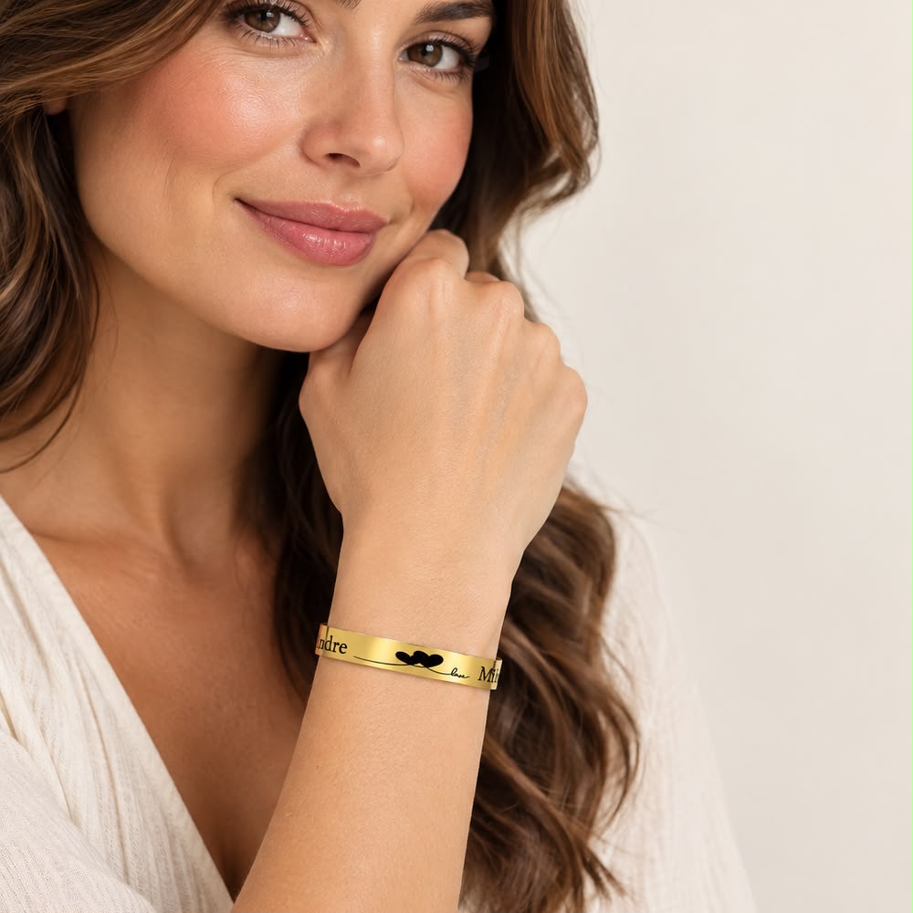 Pulsera del amor con nombres grabados