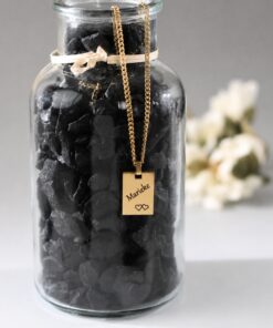 Personalized square pendant with chain