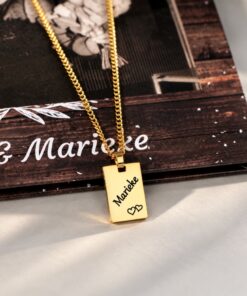 Gepersonaliseerde vierkante hanger met ketting